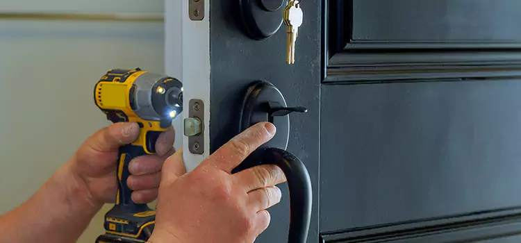 Commercial Door Lock Installation Garden City